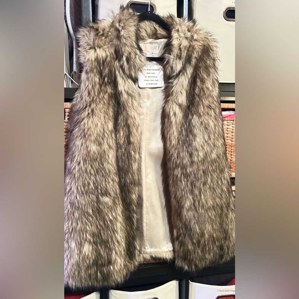 Michael Kors NTW faux fur 3/4 length vest, gilet, sleeveless coat BEAUTIFUL!